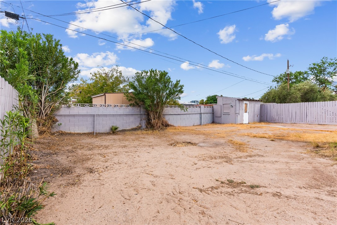 1615 Eastwood Drive Las Vegas NV 89104