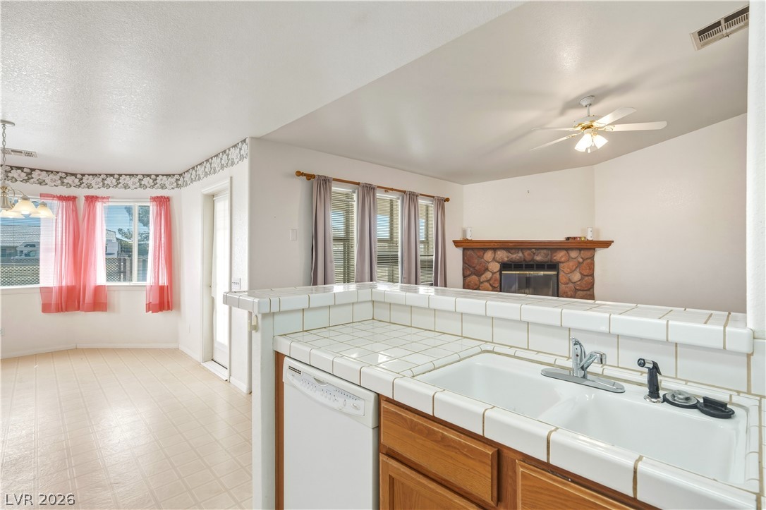401 Arapahoe Street Pahrump NV 89048