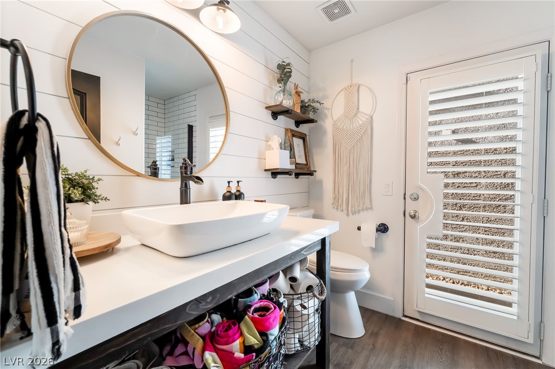 6 Oak Hollow Court Henderson NV 89074