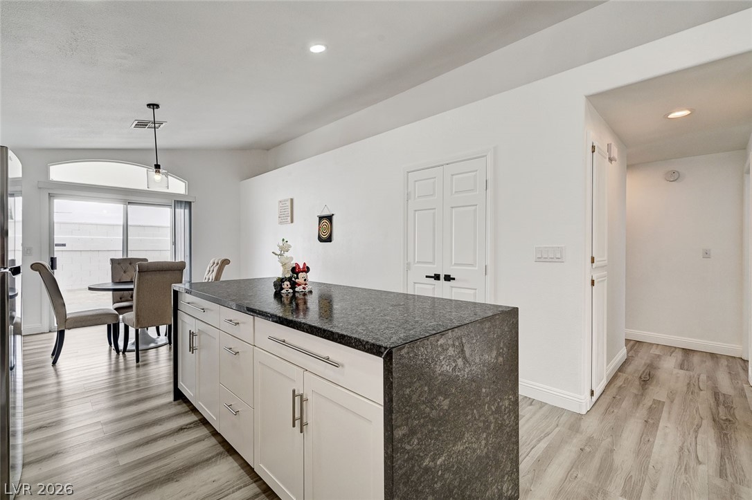 8127 Chambersberg Street Las Vegas NV 89147