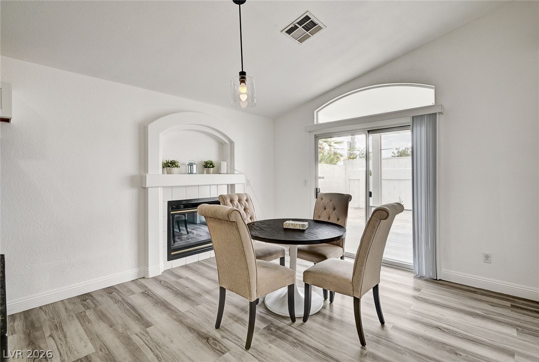 8127 Chambersberg Street Las Vegas NV 89147
