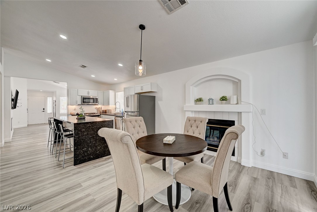 8127 Chambersberg Street Las Vegas NV 89147
