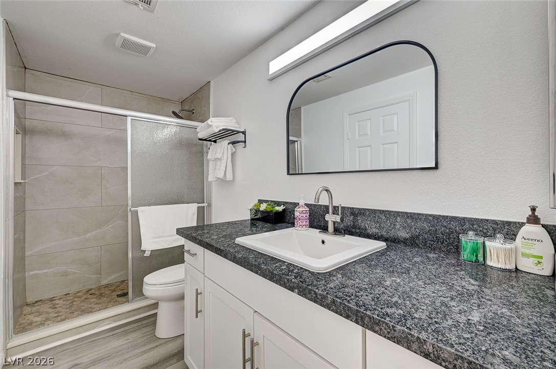 8127 Chambersberg Street Las Vegas NV 89147