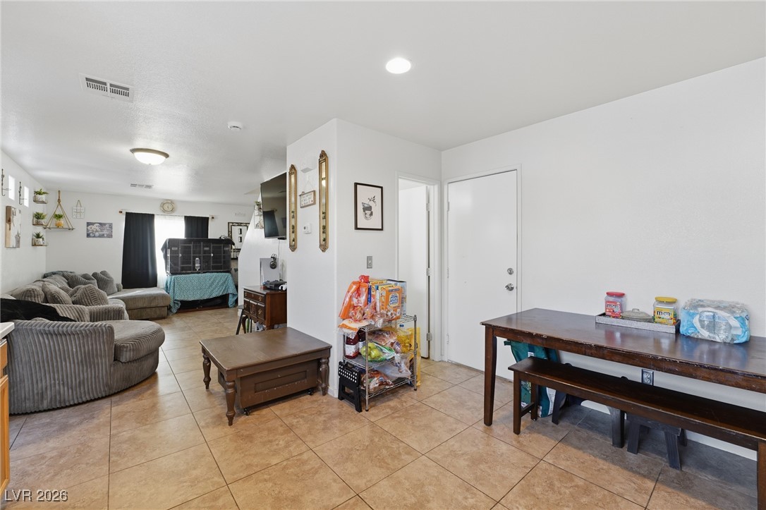 5220 Paradise Valley Avenue Las Vegas NV 89156