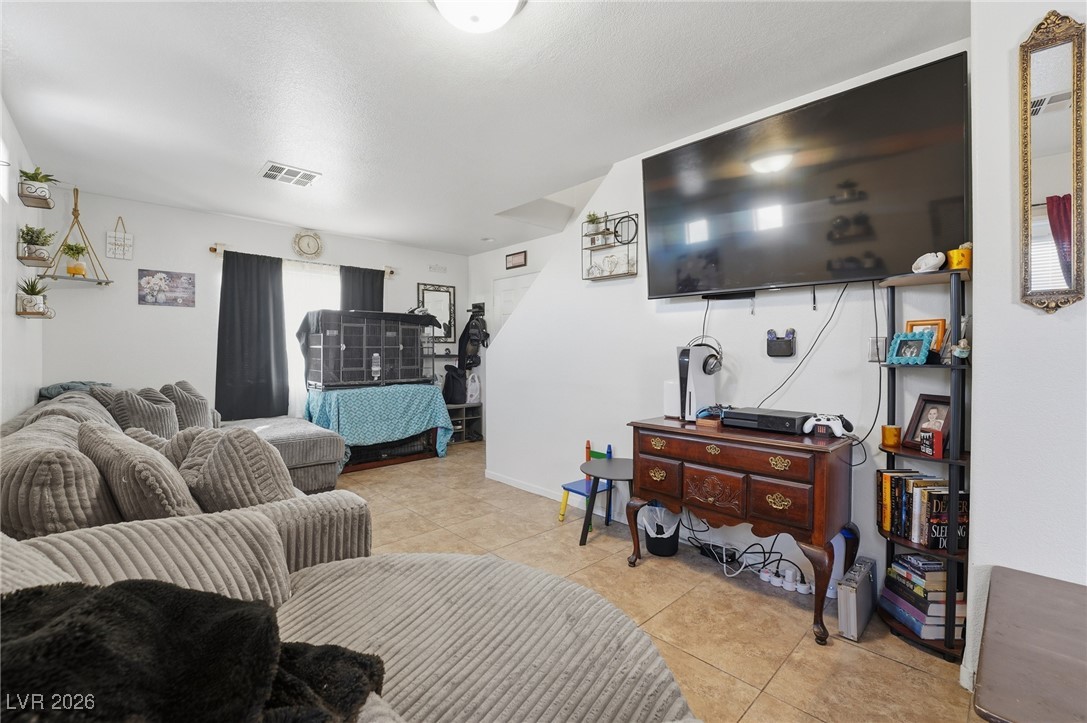 5220 Paradise Valley Avenue Las Vegas NV 89156