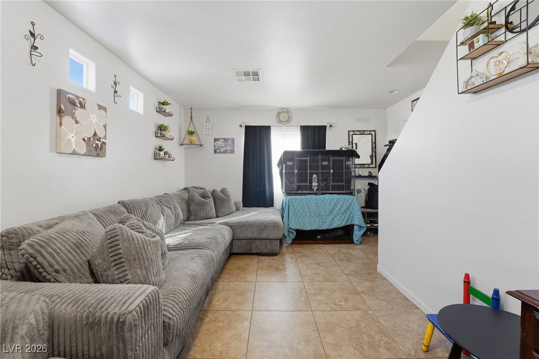 5220 Paradise Valley Avenue Las Vegas NV 89156