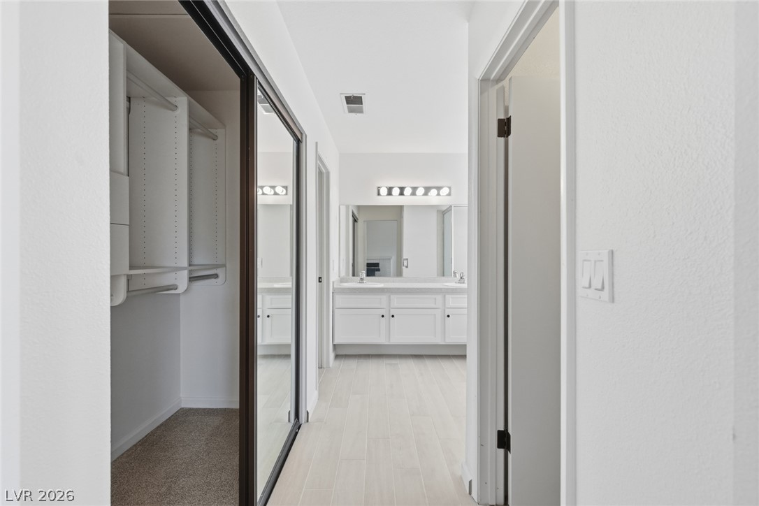 7459 Parnell Avenue Las Vegas NV 89147