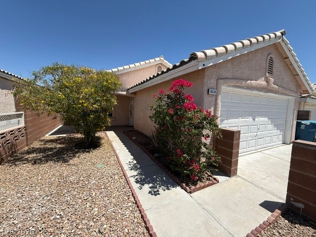 6516 Moon Roses Court Las Vegas NV 89108