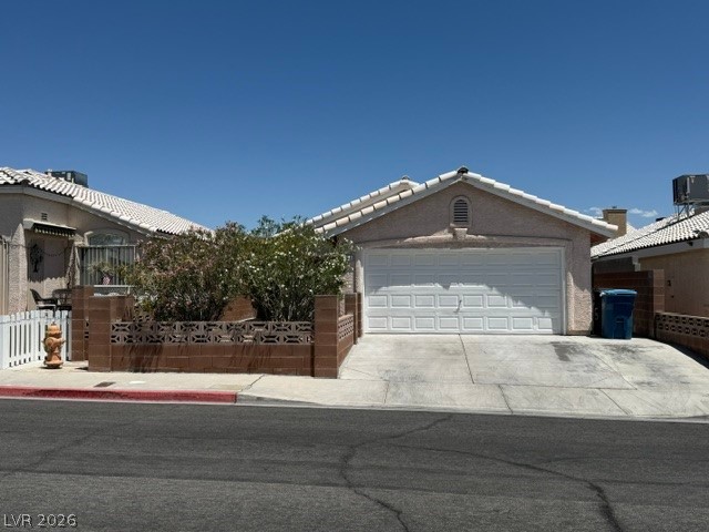 6516 Moon Roses Court Las Vegas NV 89108