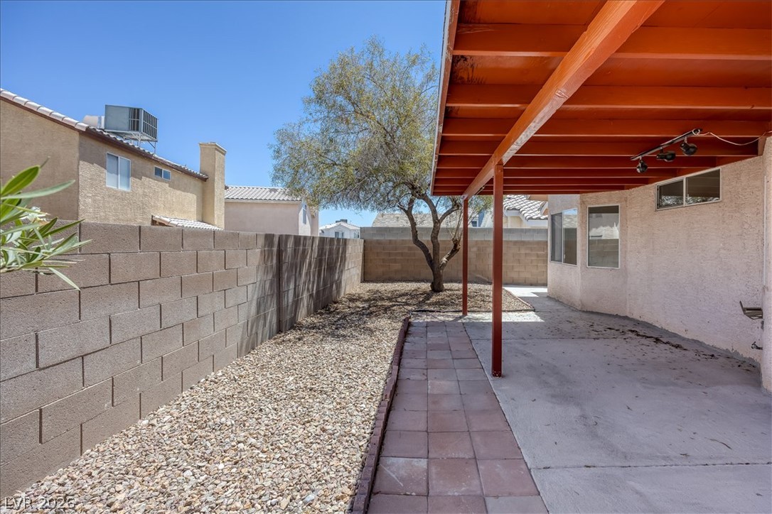 6516 Moon Roses Court Las Vegas NV 89108