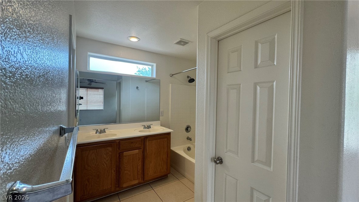 9967 Carrizo Springs Avenue Las Vegas NV 89148