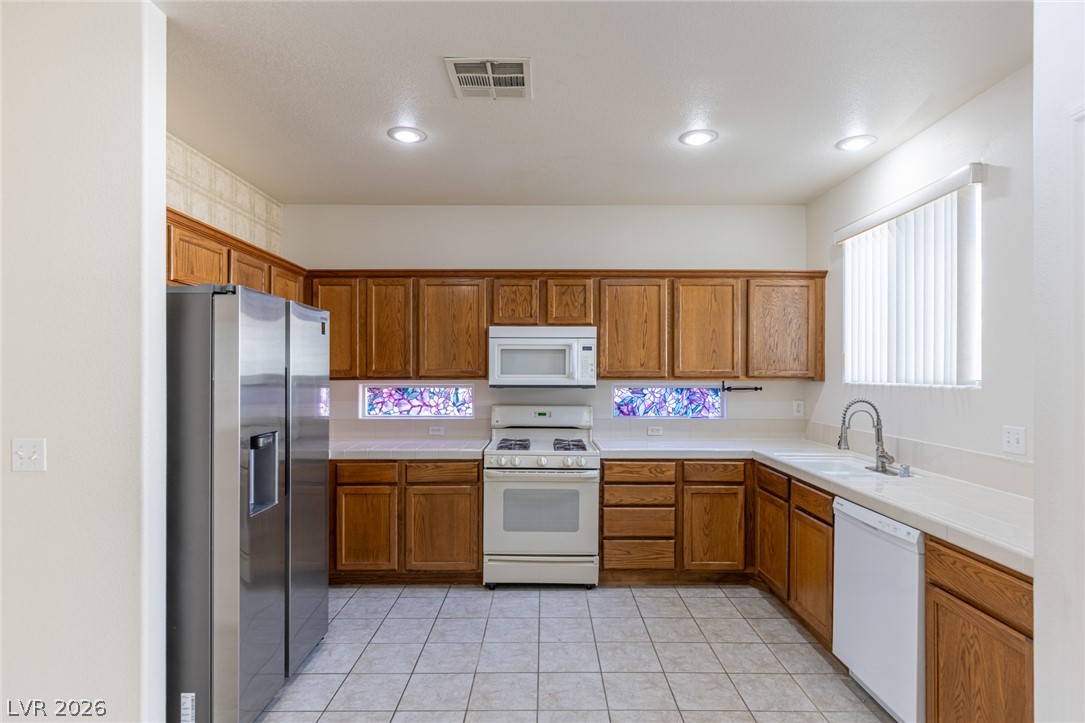 98 Glendive Street Henderson NV 89012