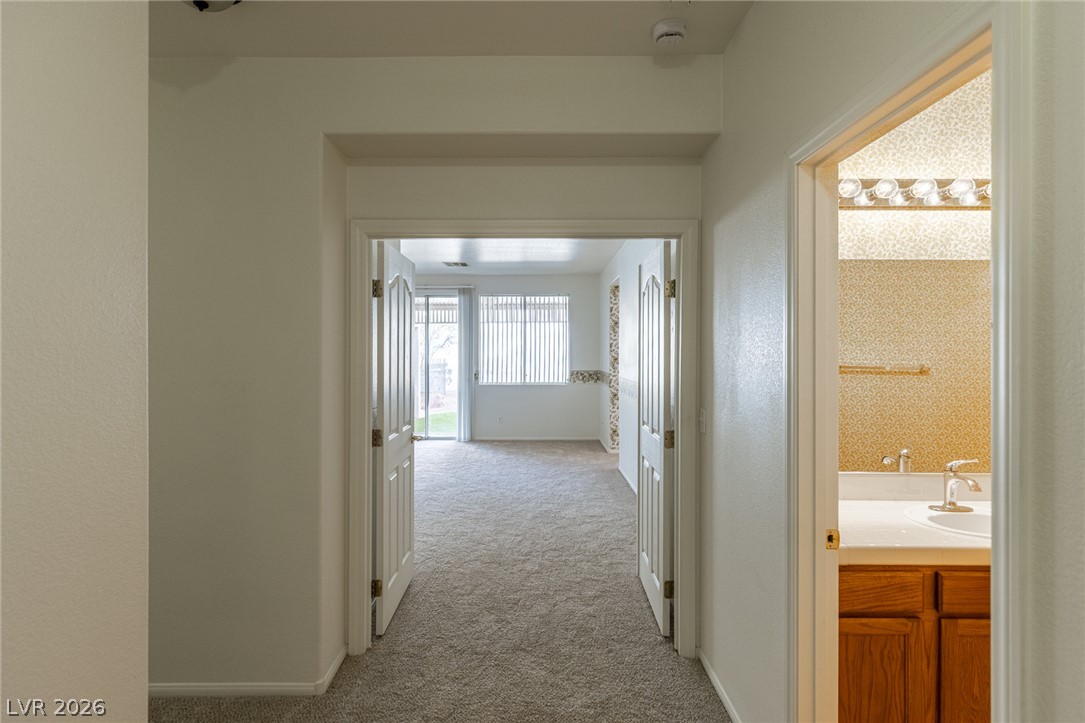 98 Glendive Street Henderson NV 89012