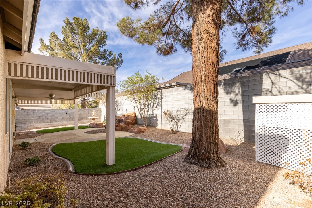 98 Glendive Street Henderson NV 89012