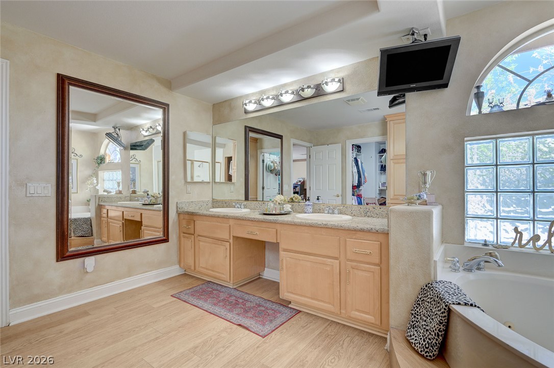 3849 Cranbrook Hill Street Las Vegas NV 89129