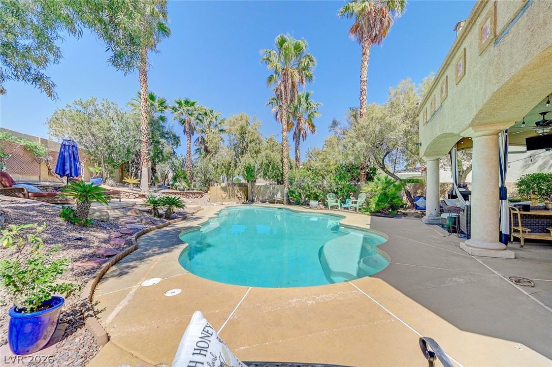 3849 Cranbrook Hill Street Las Vegas NV 89129