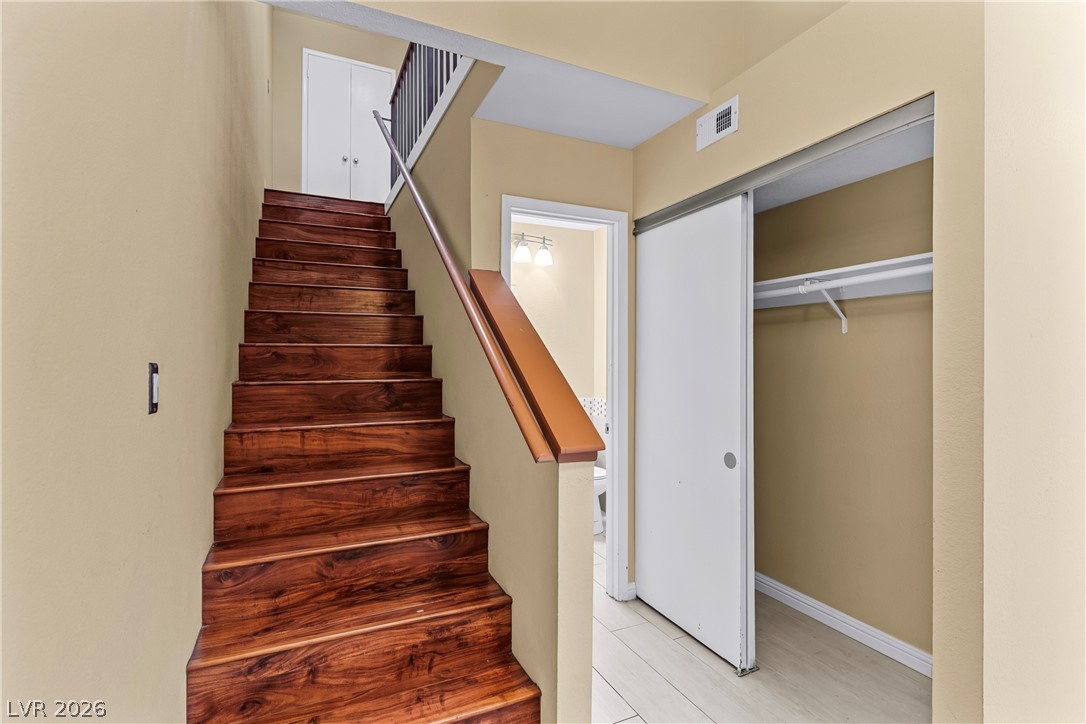 5923 Laredo Street Las Vegas NV 89146