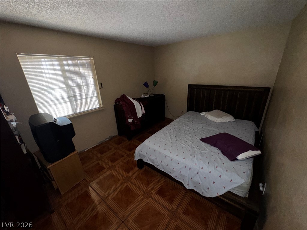 5025 Hayward Avenue Las Vegas NV 89122