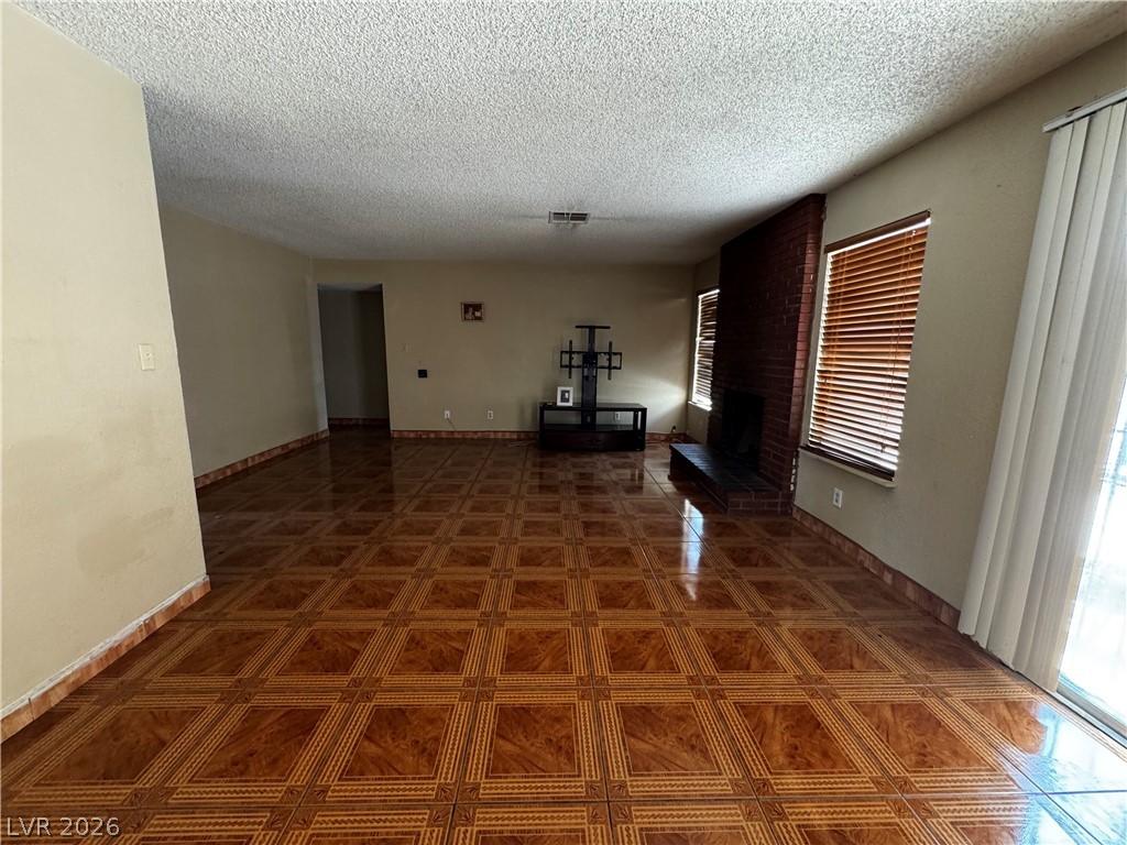 5025 Hayward Avenue Las Vegas NV 89122