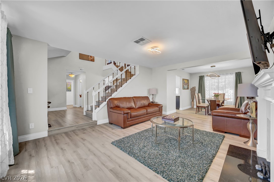 2913 Whispering Wind Drive Las Vegas NV 89117