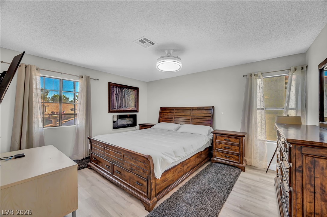 2913 Whispering Wind Drive Las Vegas NV 89117