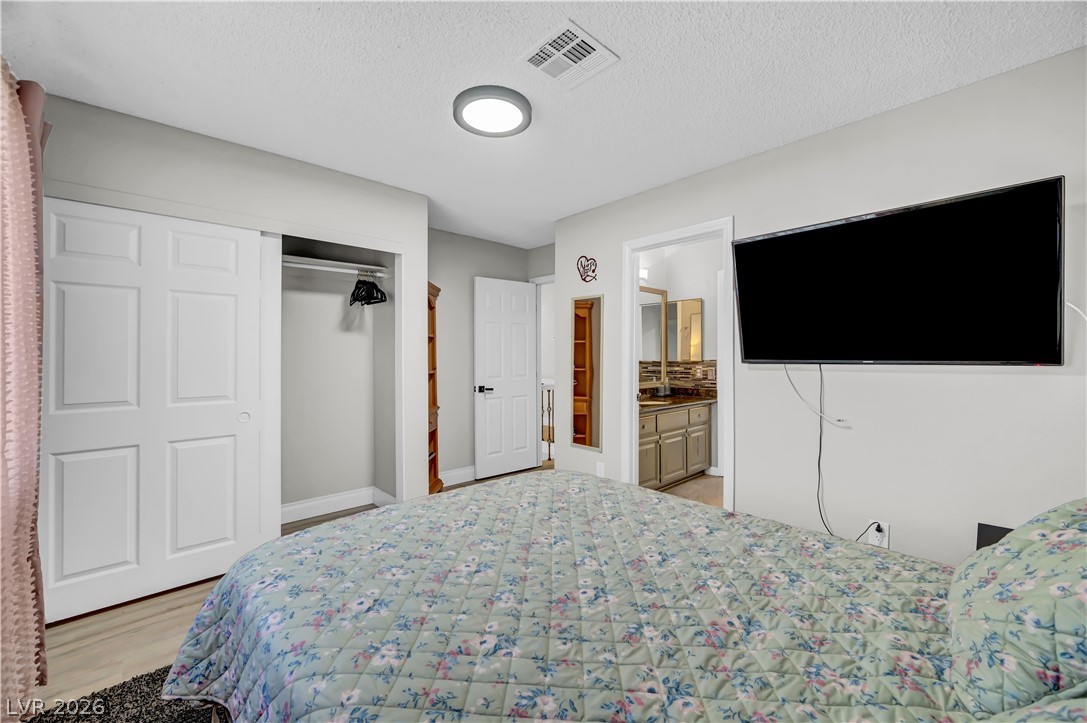 2913 Whispering Wind Drive Las Vegas NV 89117