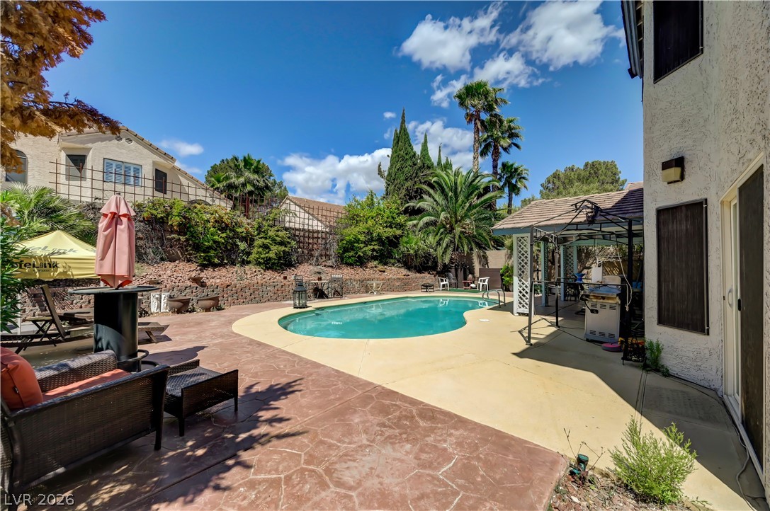2913 Whispering Wind Drive Las Vegas NV 89117