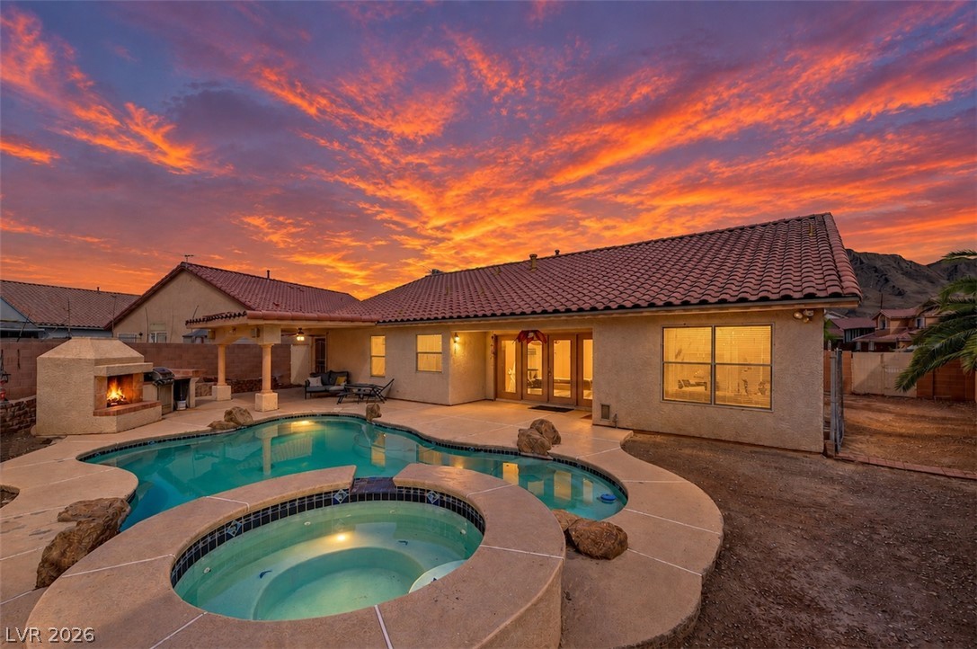 1221 Blazing Sand Street Las Vegas NV 89110