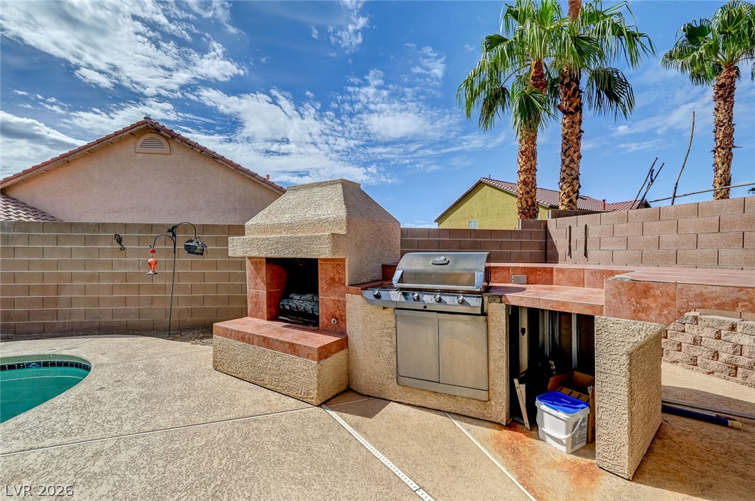1221 Blazing Sand Street Las Vegas NV 89110