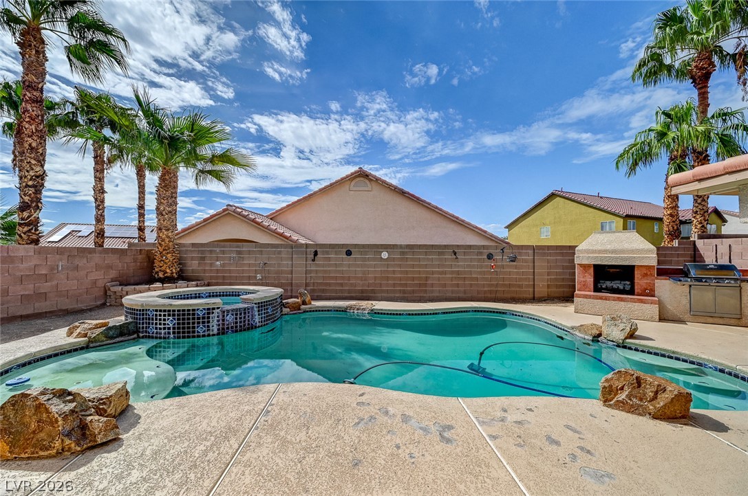 1221 Blazing Sand Street Las Vegas NV 89110