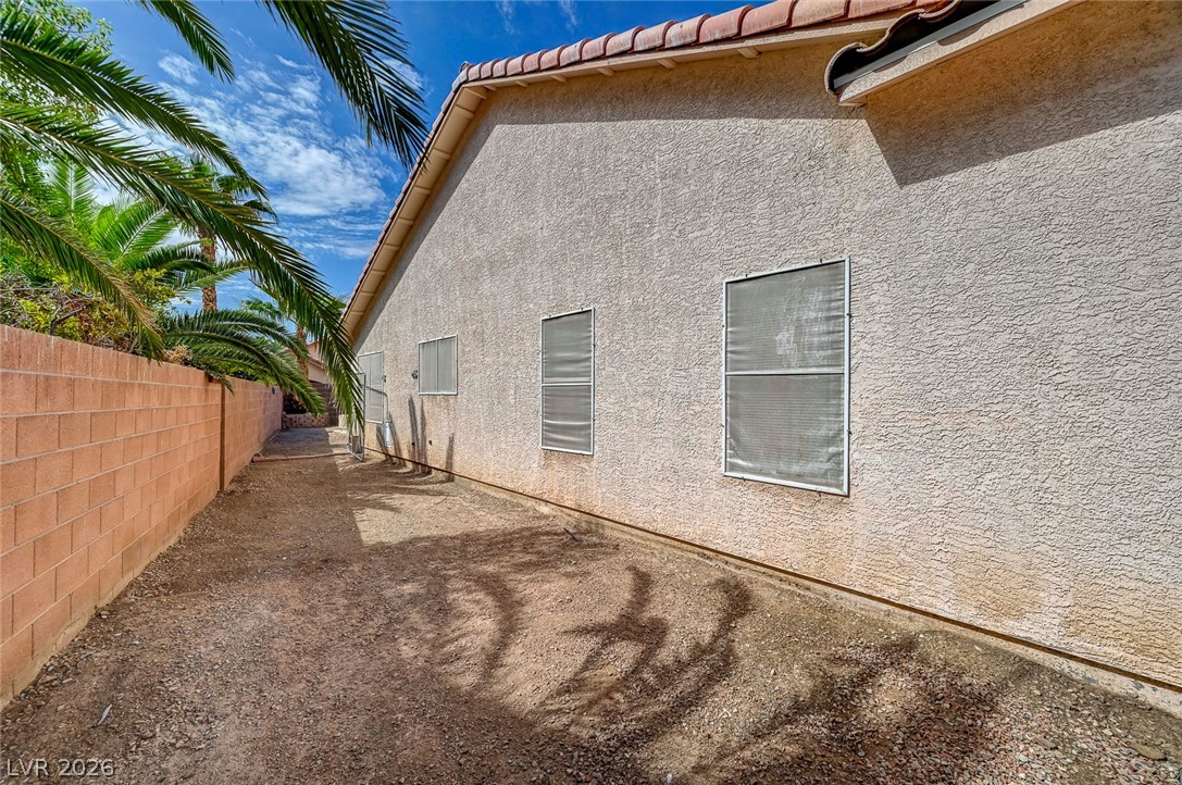 1221 Blazing Sand Street Las Vegas NV 89110