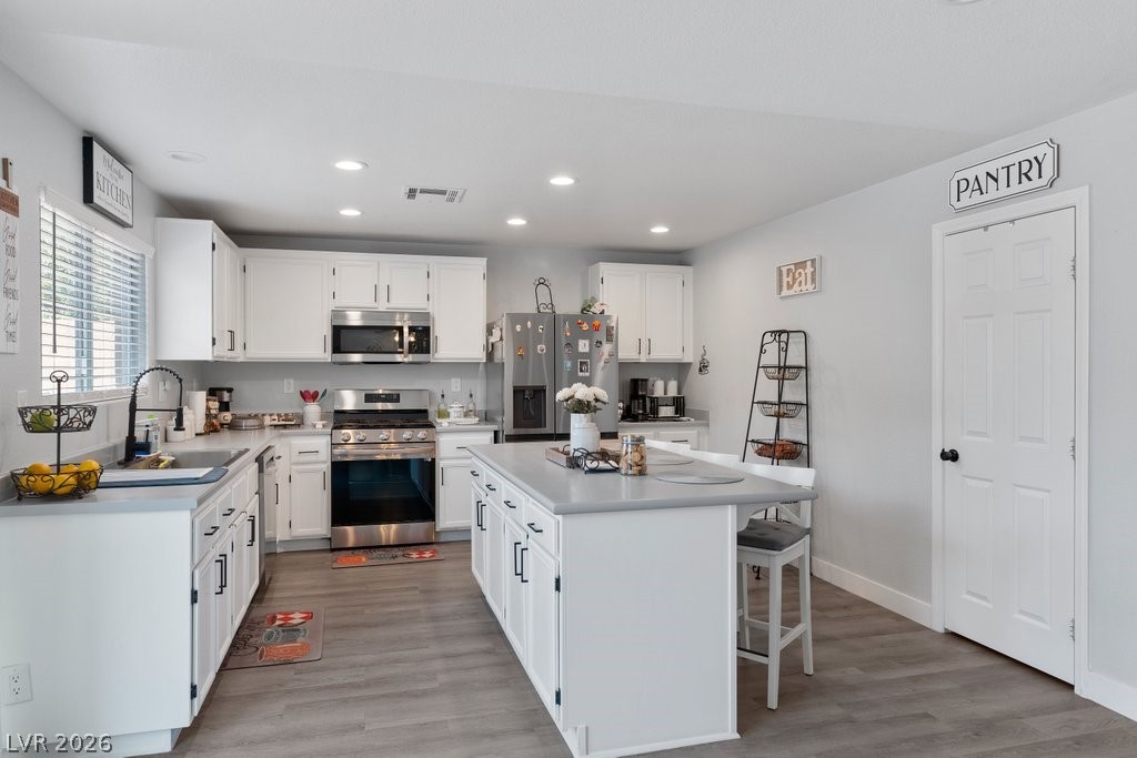 6924 Ghost Ranch Avenue Las Vegas NV 89179