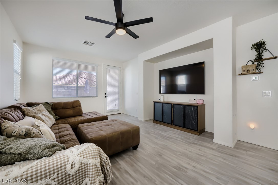 6254 Majestic Hills Avenue Las Vegas NV 89141