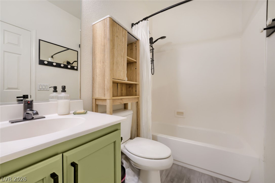 6254 Majestic Hills Avenue Las Vegas NV 89141
