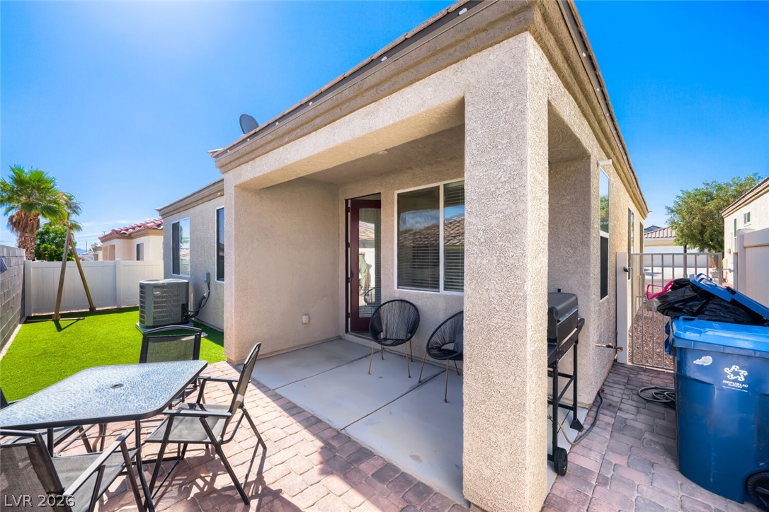 6254 Majestic Hills Avenue Las Vegas NV 89141