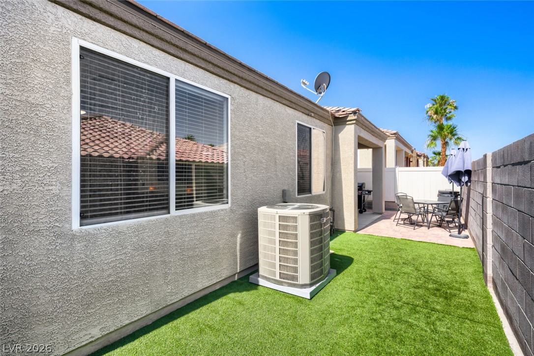 6254 Majestic Hills Avenue Las Vegas NV 89141