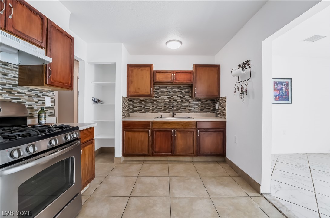 4971 Orinda Circle Las Vegas NV 89120