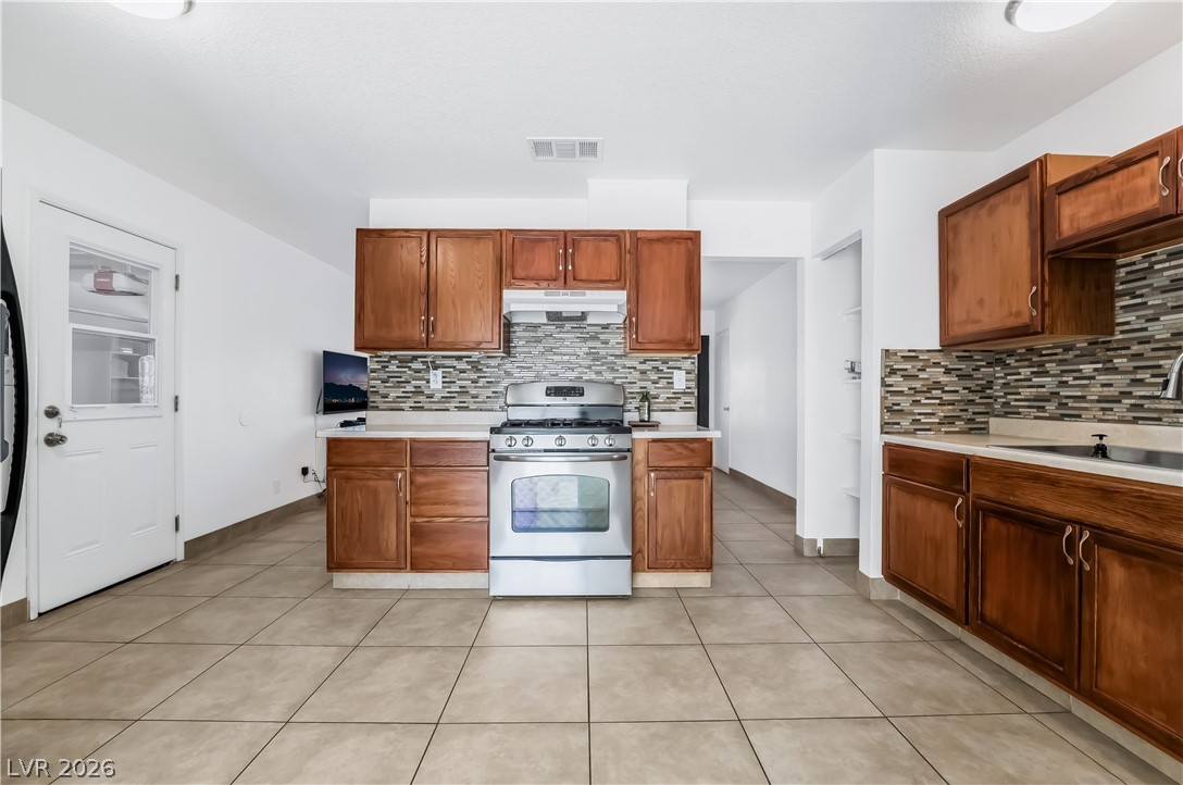 4971 Orinda Circle Las Vegas NV 89120