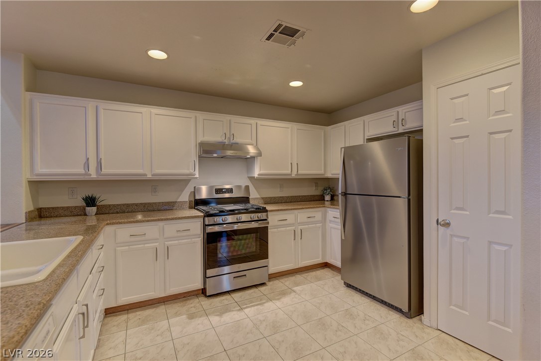 10532 Pena Blanca Court Las Vegas NV 89183