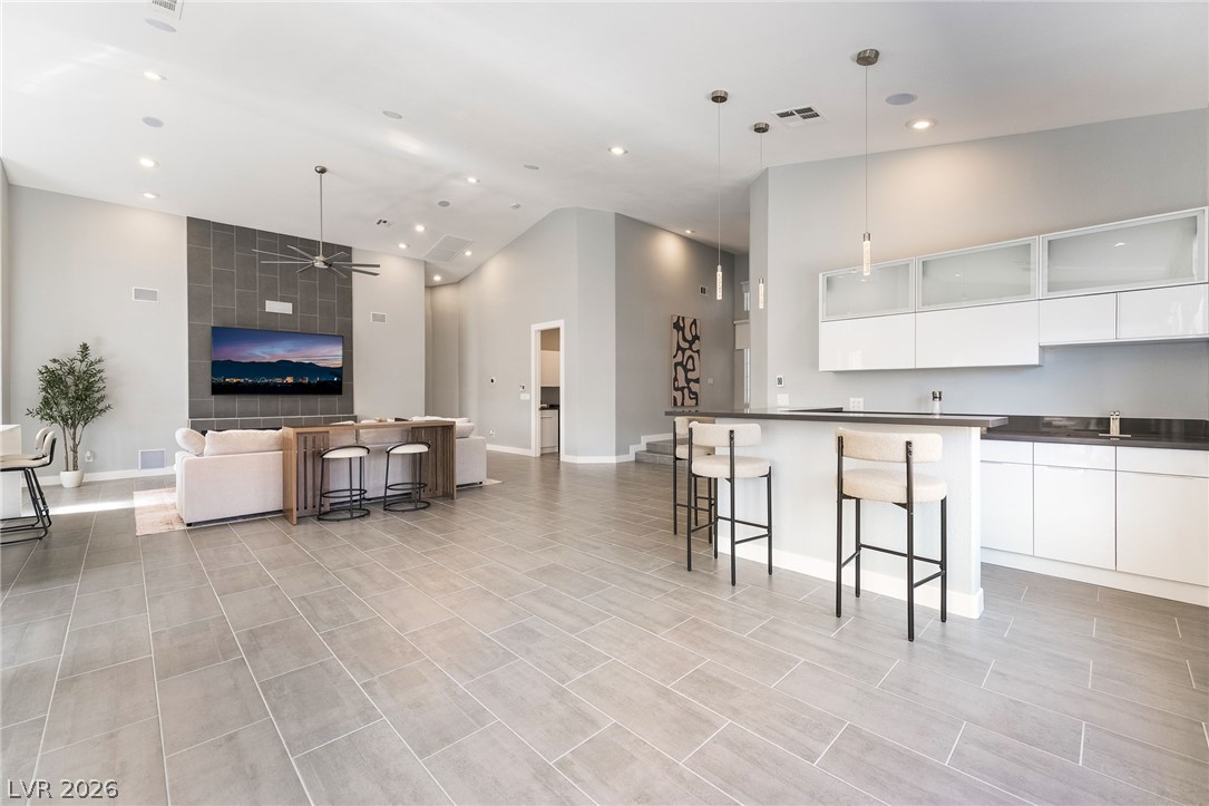 8867 Las Montanas Avenue Las Vegas NV 89147