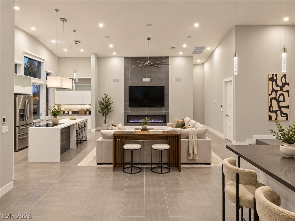 8867 Las Montanas Avenue Las Vegas NV 89147