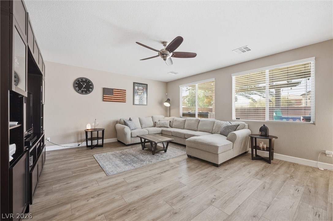 1633 Luna Vista Place North Las Vegas NV 89084