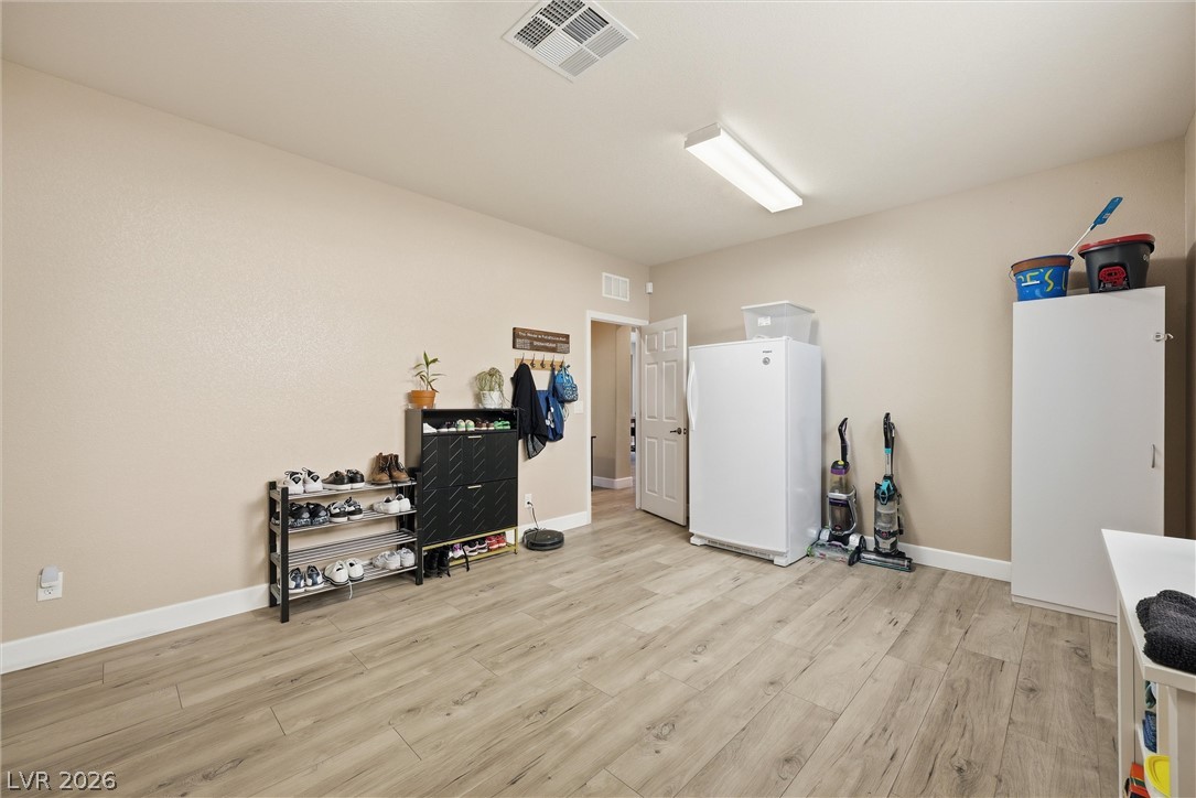 1633 Luna Vista Place North Las Vegas NV 89084