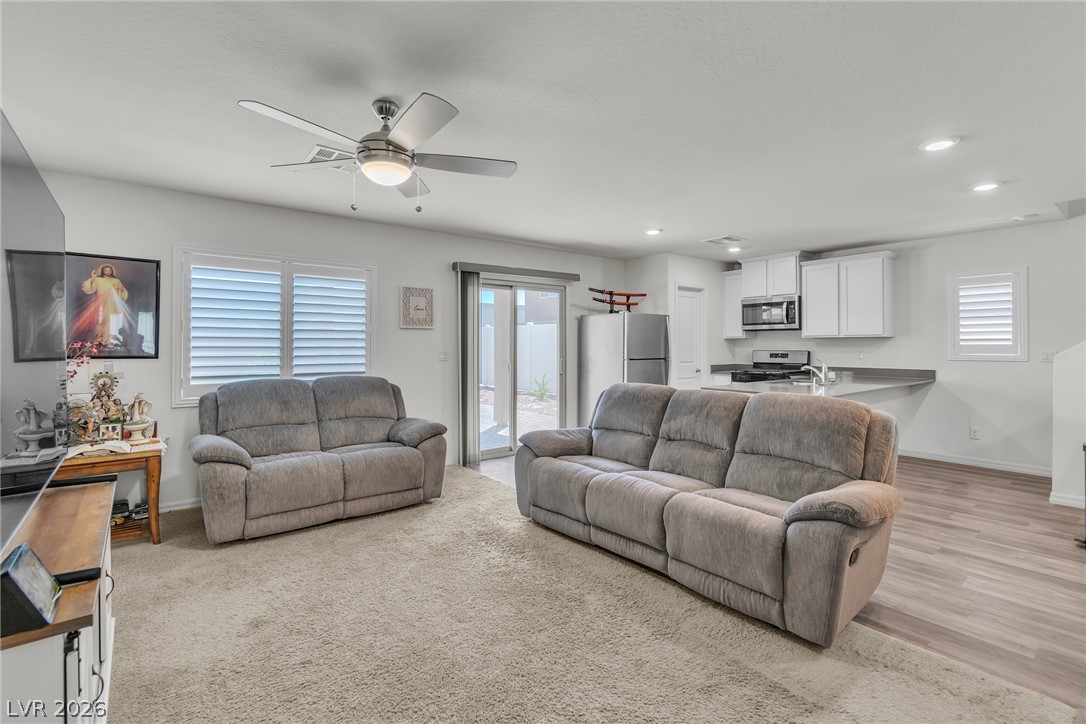 6183 Pink Cosmos Avenue Las Vegas NV 89122
