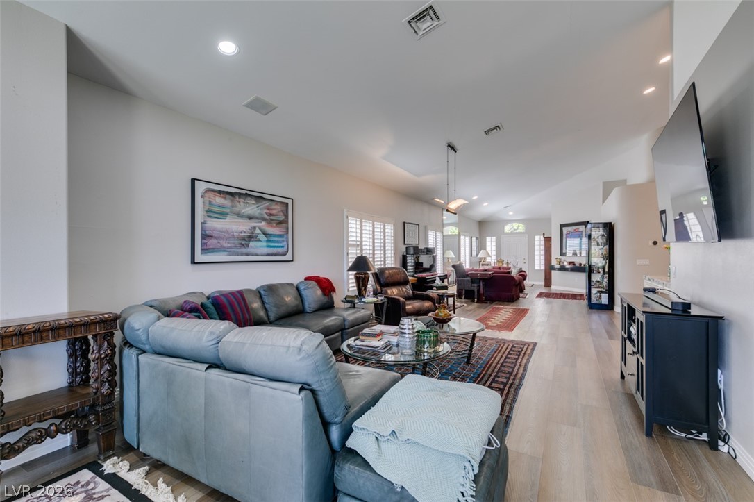 2016 Bay Hill Drive Las Vegas NV 89117