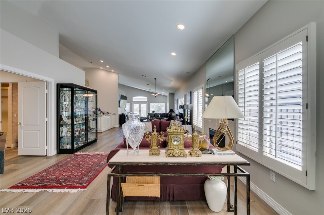 2016 Bay Hill Drive Las Vegas NV 89117