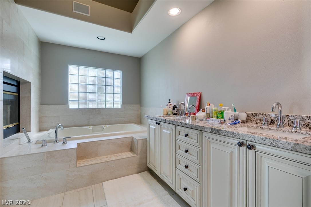 2016 Bay Hill Drive Las Vegas NV 89117