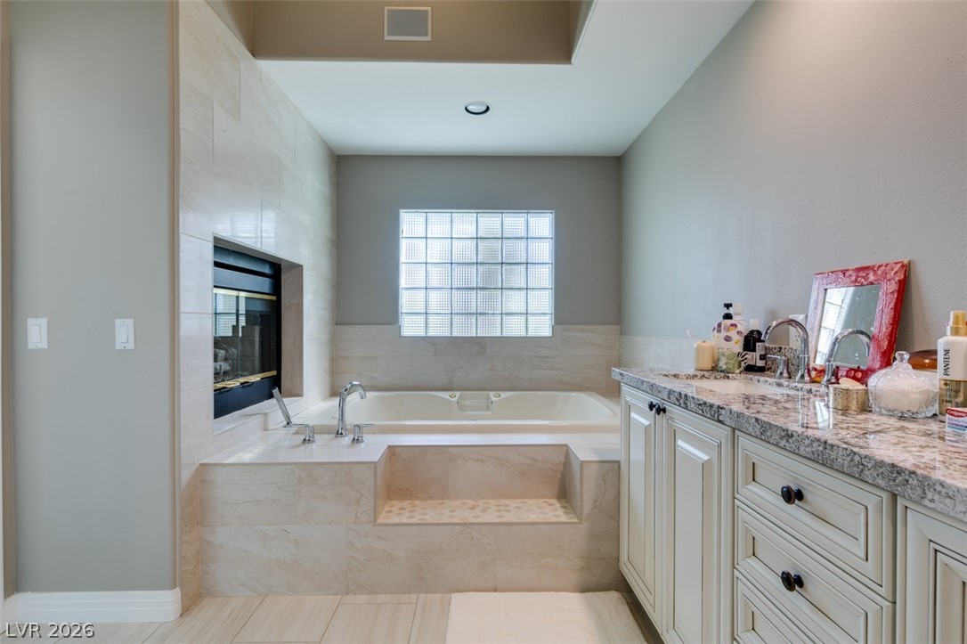 2016 Bay Hill Drive Las Vegas NV 89117