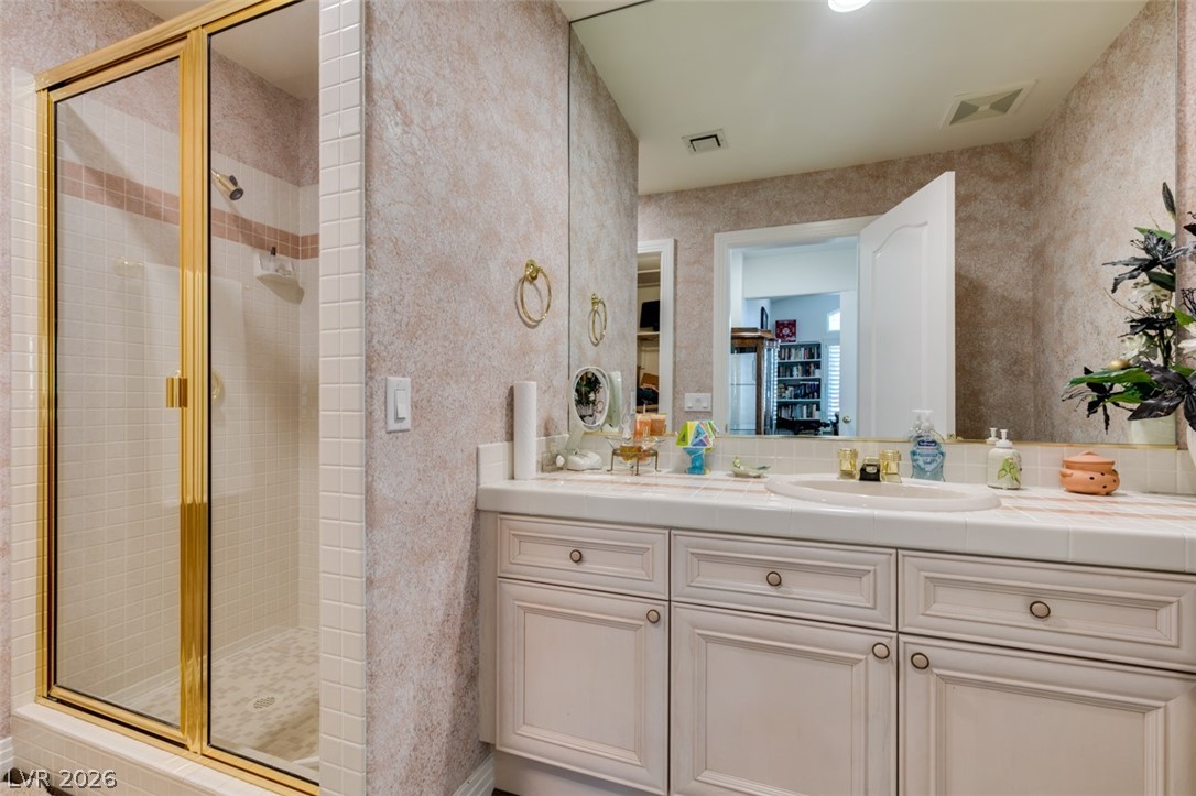 2016 Bay Hill Drive Las Vegas NV 89117