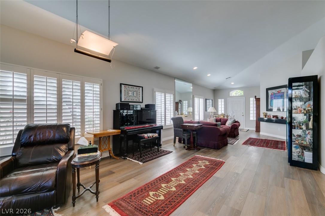 2016 Bay Hill Drive Las Vegas NV 89117